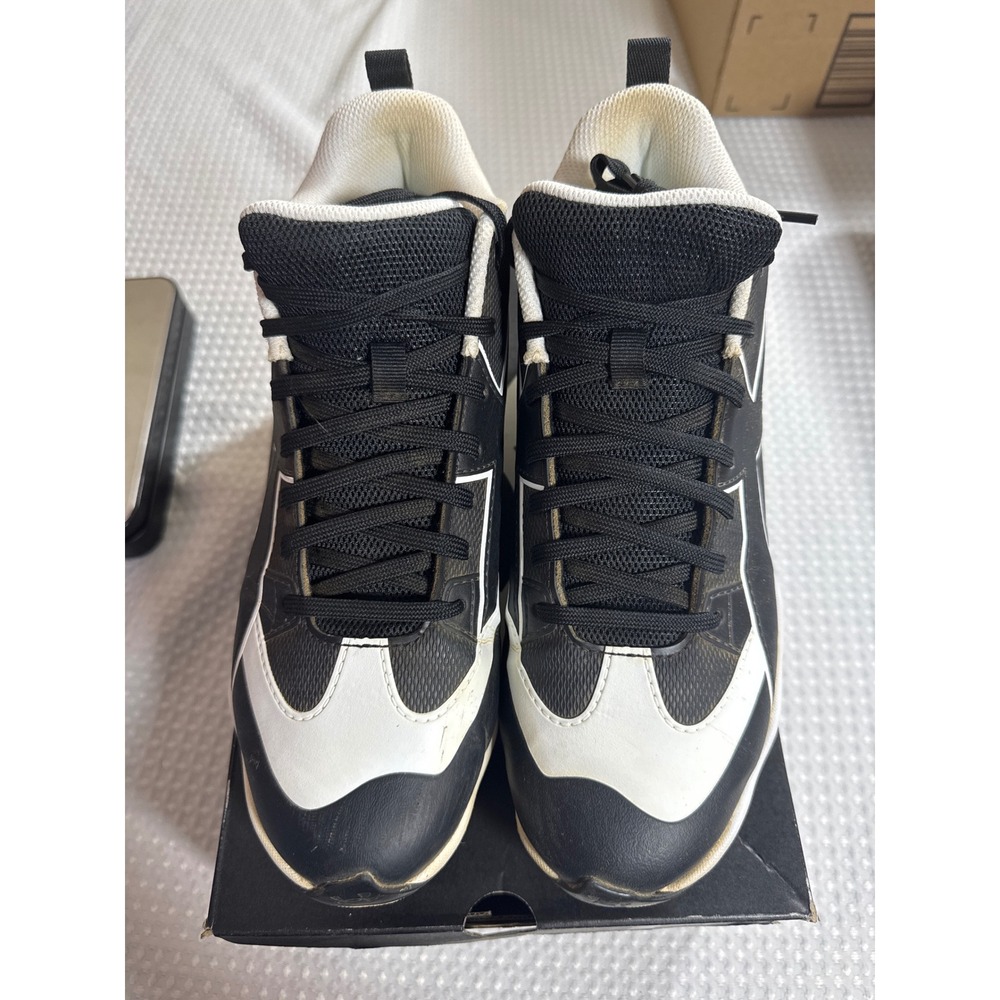 Under Armour Baseball Cleats Mens 7 Leadoff Icon Mid Black White Baseball EUC